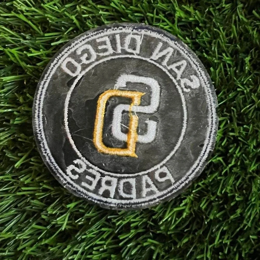 Padres patch - Picture 3 of 3